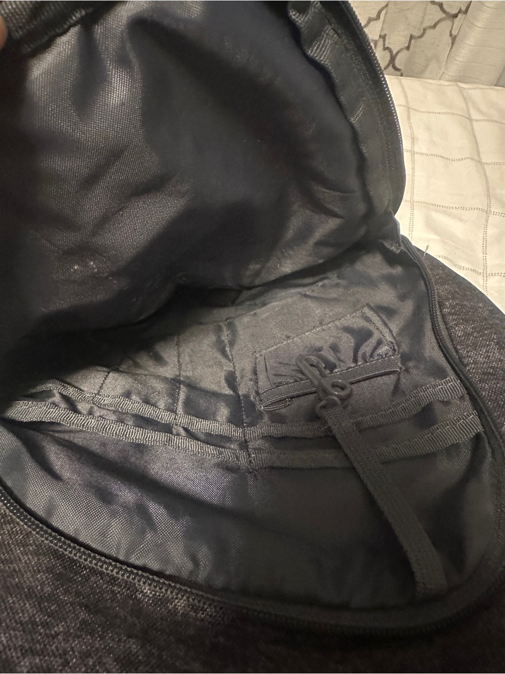Adidas 16' Laptop Training
Backpack - Picture 7 of 9